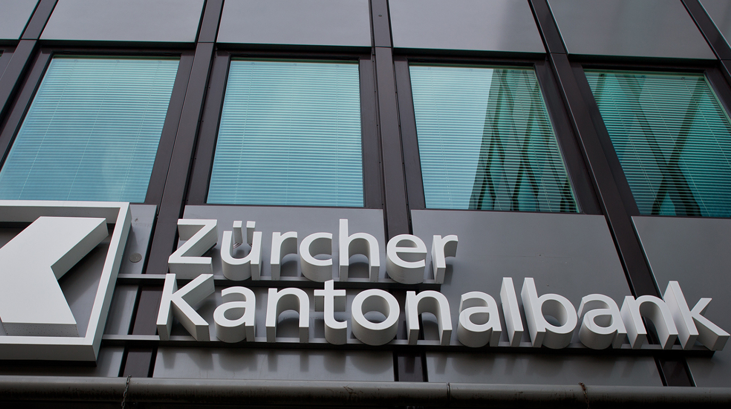 Zurich Cantonal Bank introduces Bitcoin and Ethereum Trading